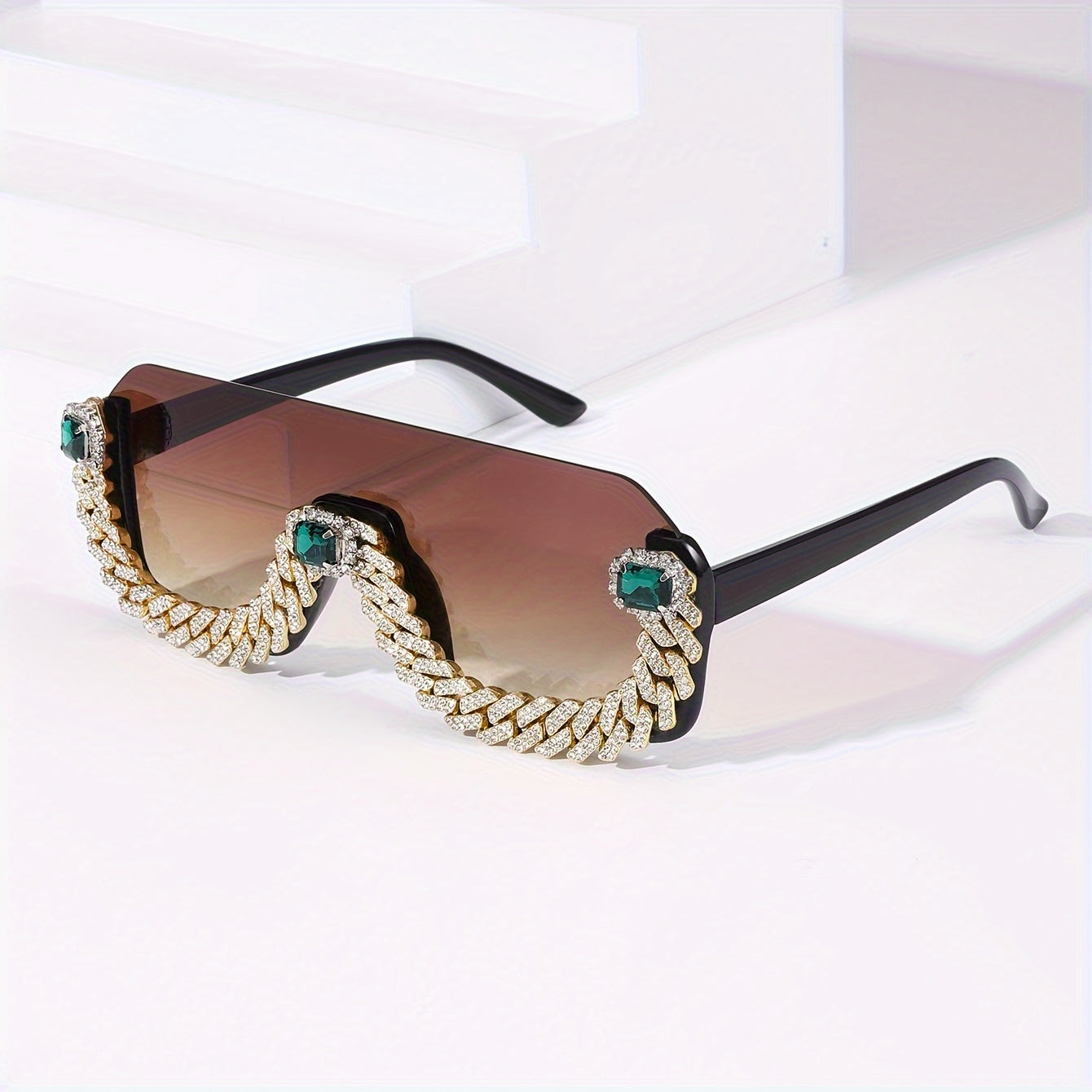 GLAM EDGE